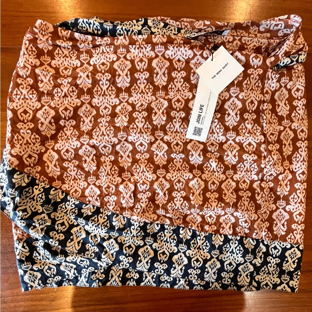 Zara Rust and White Patterned Skirt